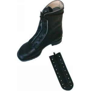 9-HOLE BOOT ZIPPER